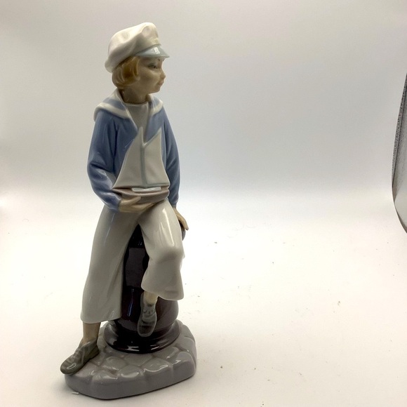 Vintage Llardo Spain Porcelain Sailor Boy Figurine - Picture 13 of 15